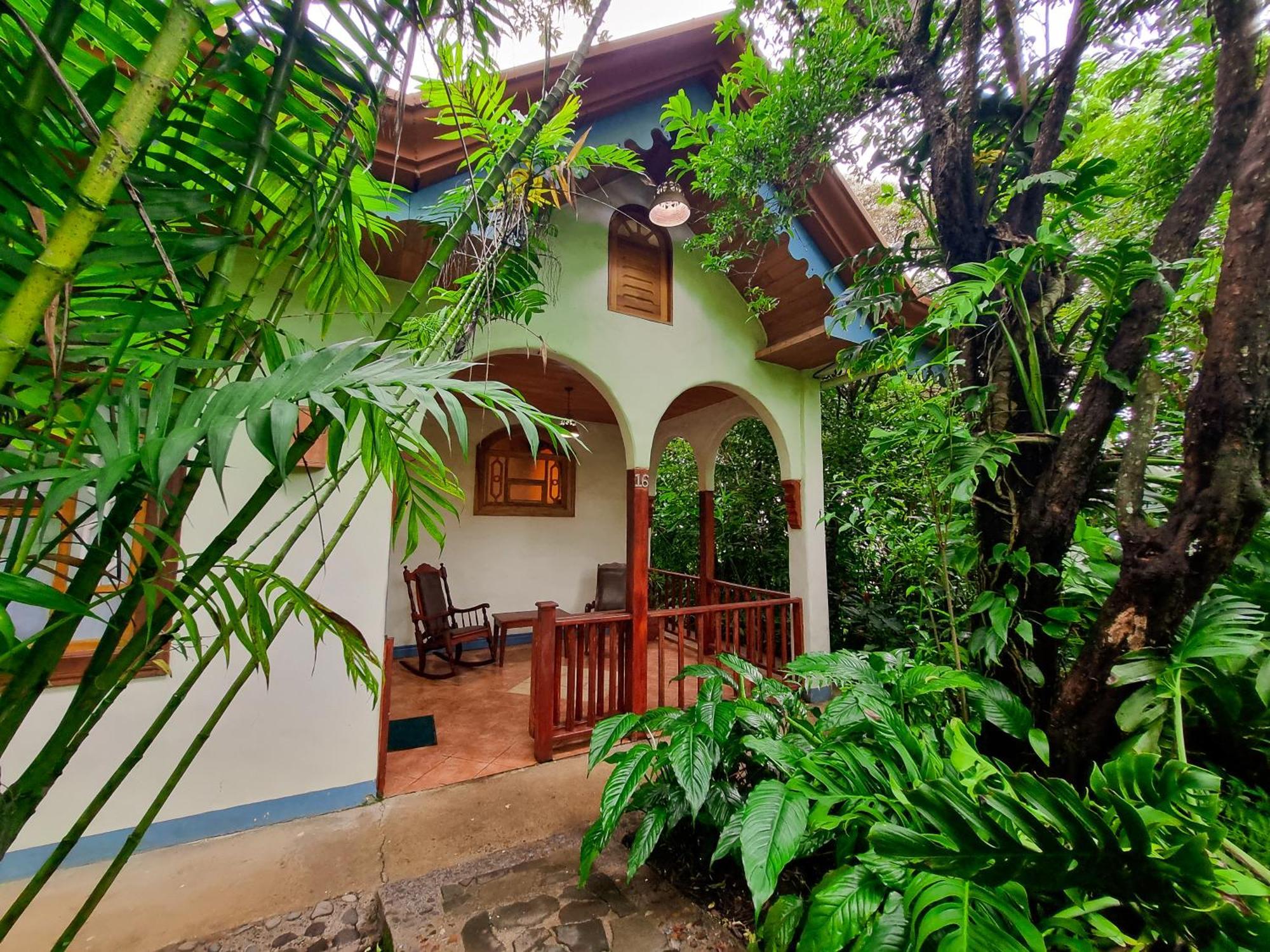 Hotel Claro De Luna Monteverde Екстериор снимка