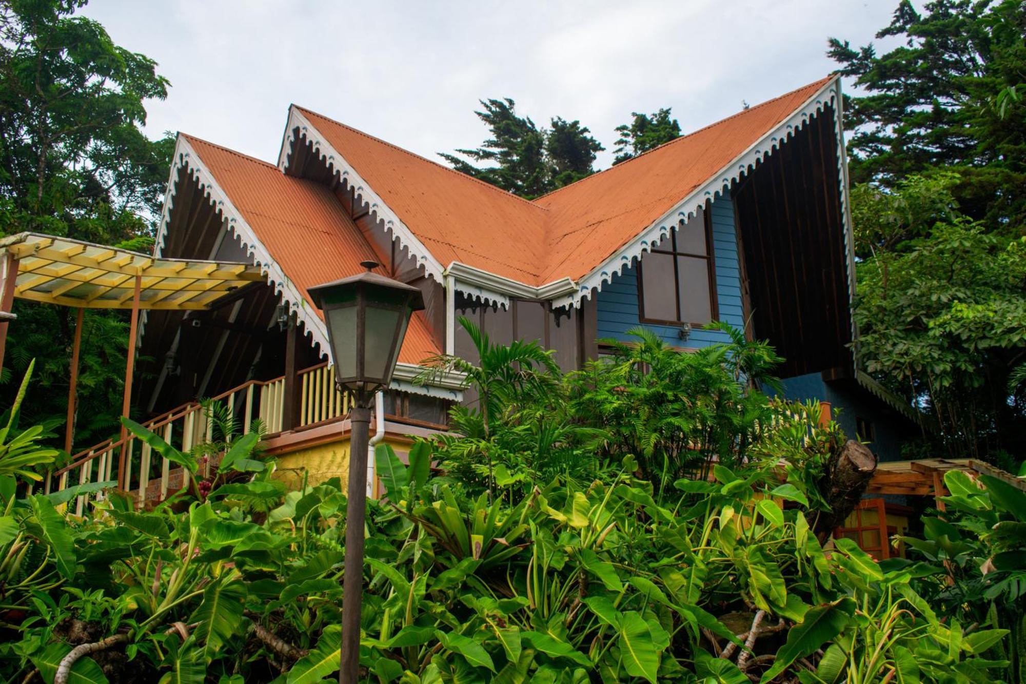 Hotel Claro De Luna Monteverde Екстериор снимка